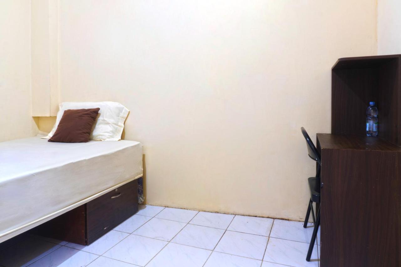 Salihara Kost Otel Cakarta Dış mekan fotoğraf