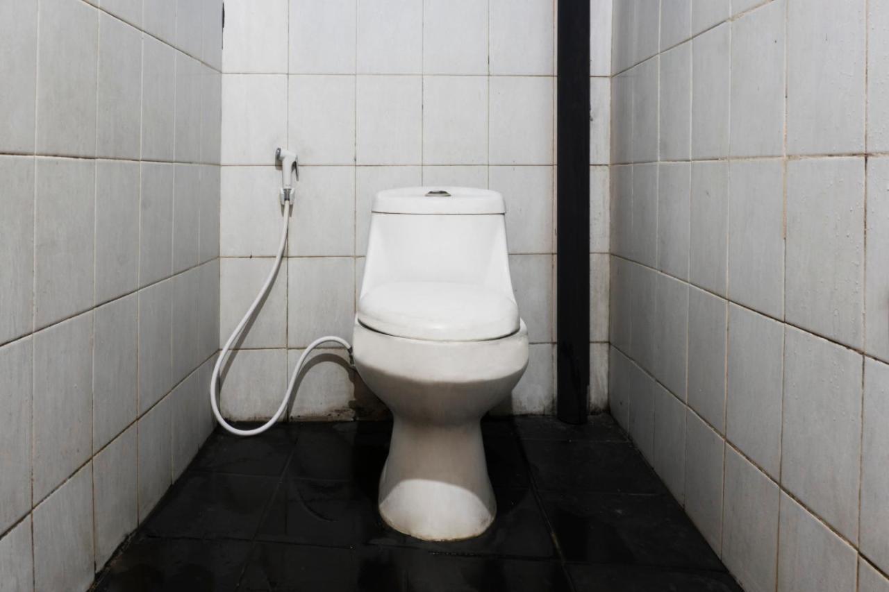 Salihara Kost Otel Cakarta Dış mekan fotoğraf