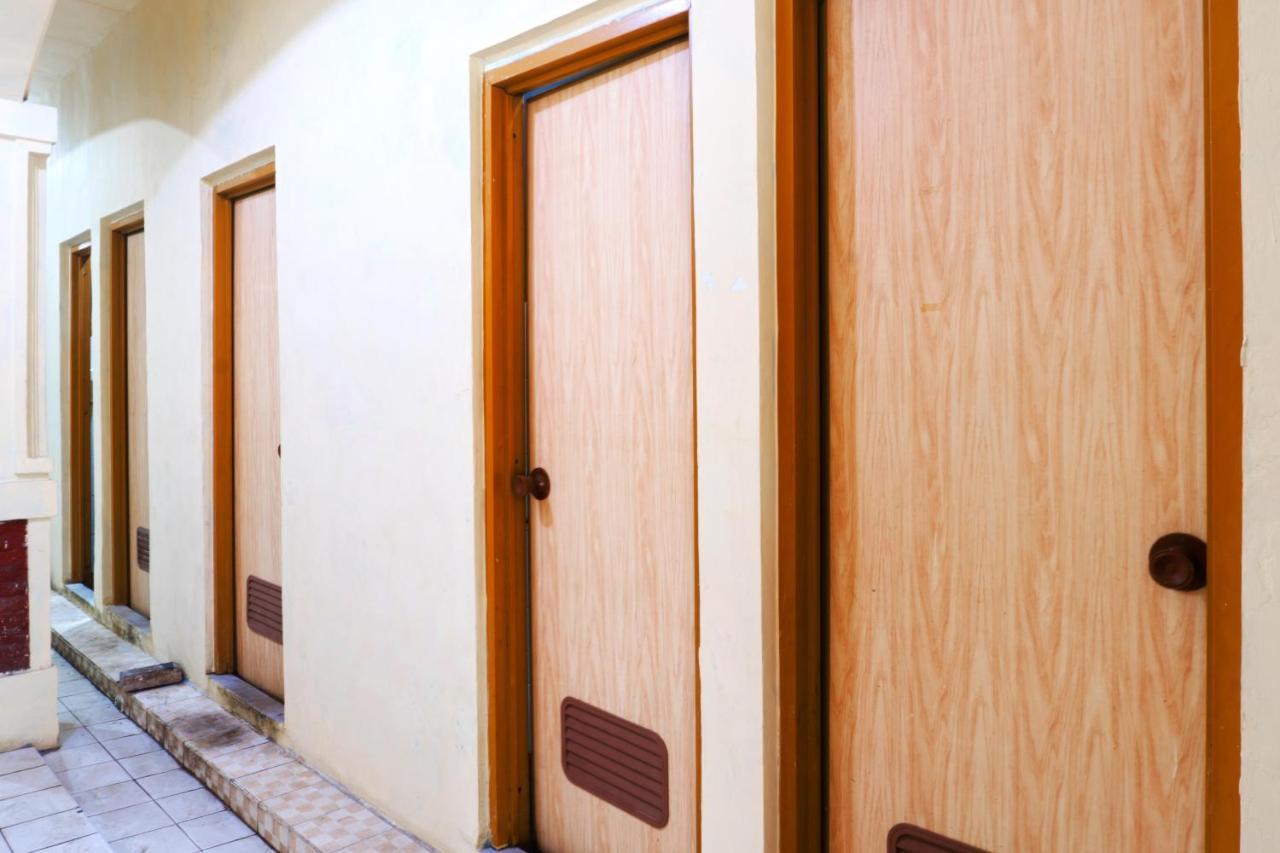 Salihara Kost Otel Cakarta Dış mekan fotoğraf