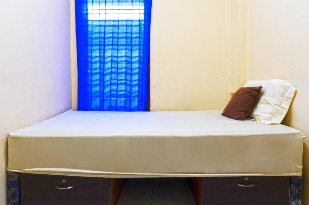 Salihara Kost Otel Cakarta Dış mekan fotoğraf